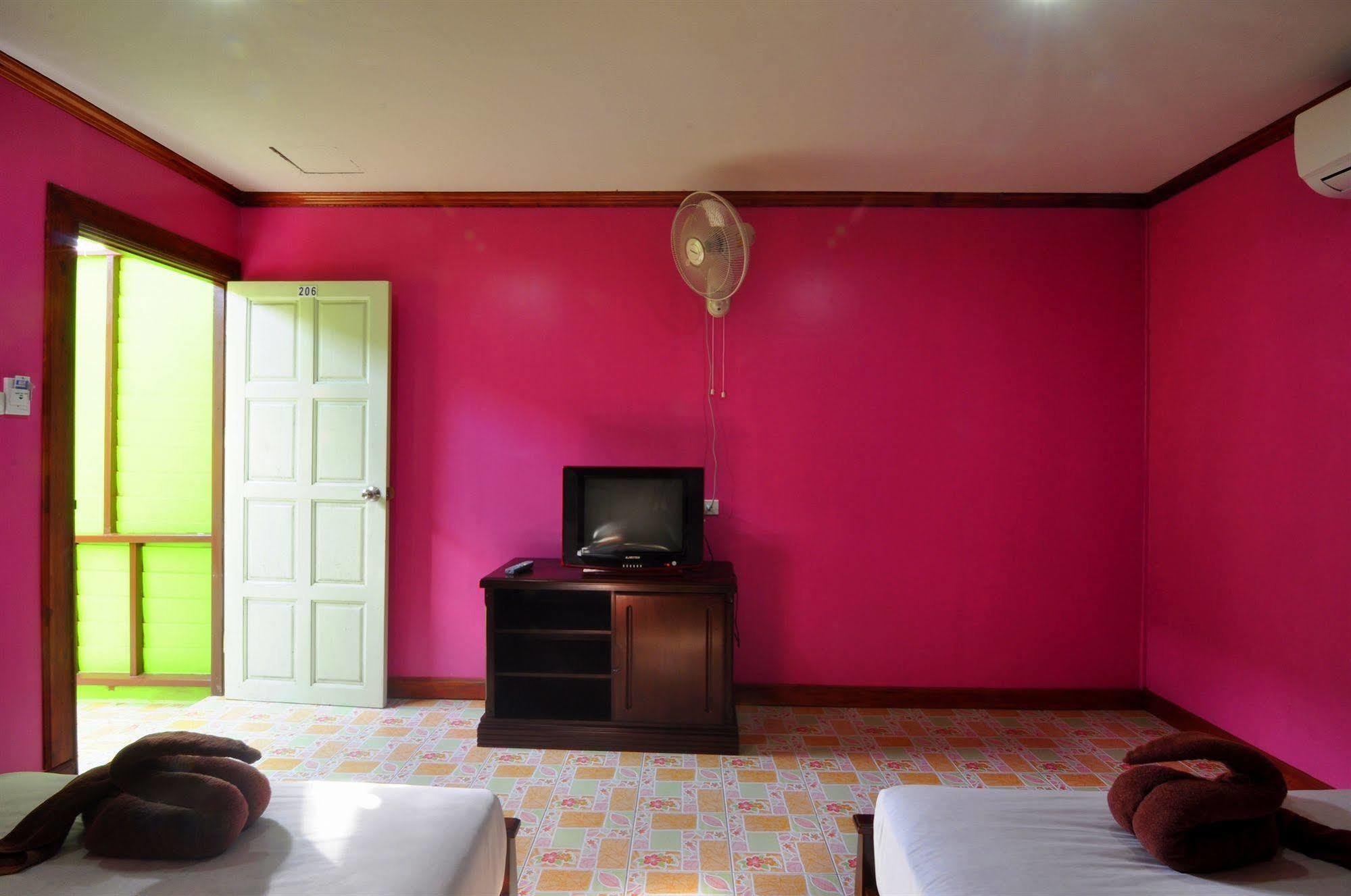 Phi Phi Sand Sea House Экстерьер фото